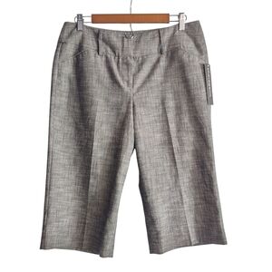 Sharagano Woman's Capris Crop Gray  Cotton Blend Career Pants Size 10 NWT